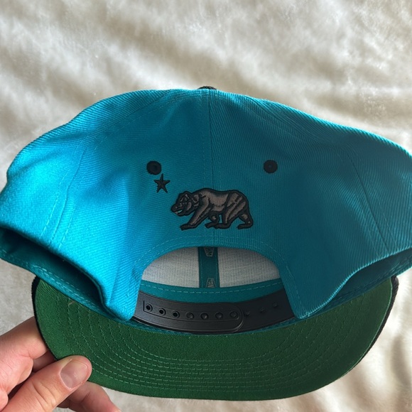 California Republic SnapBack - Picture 3 of 3